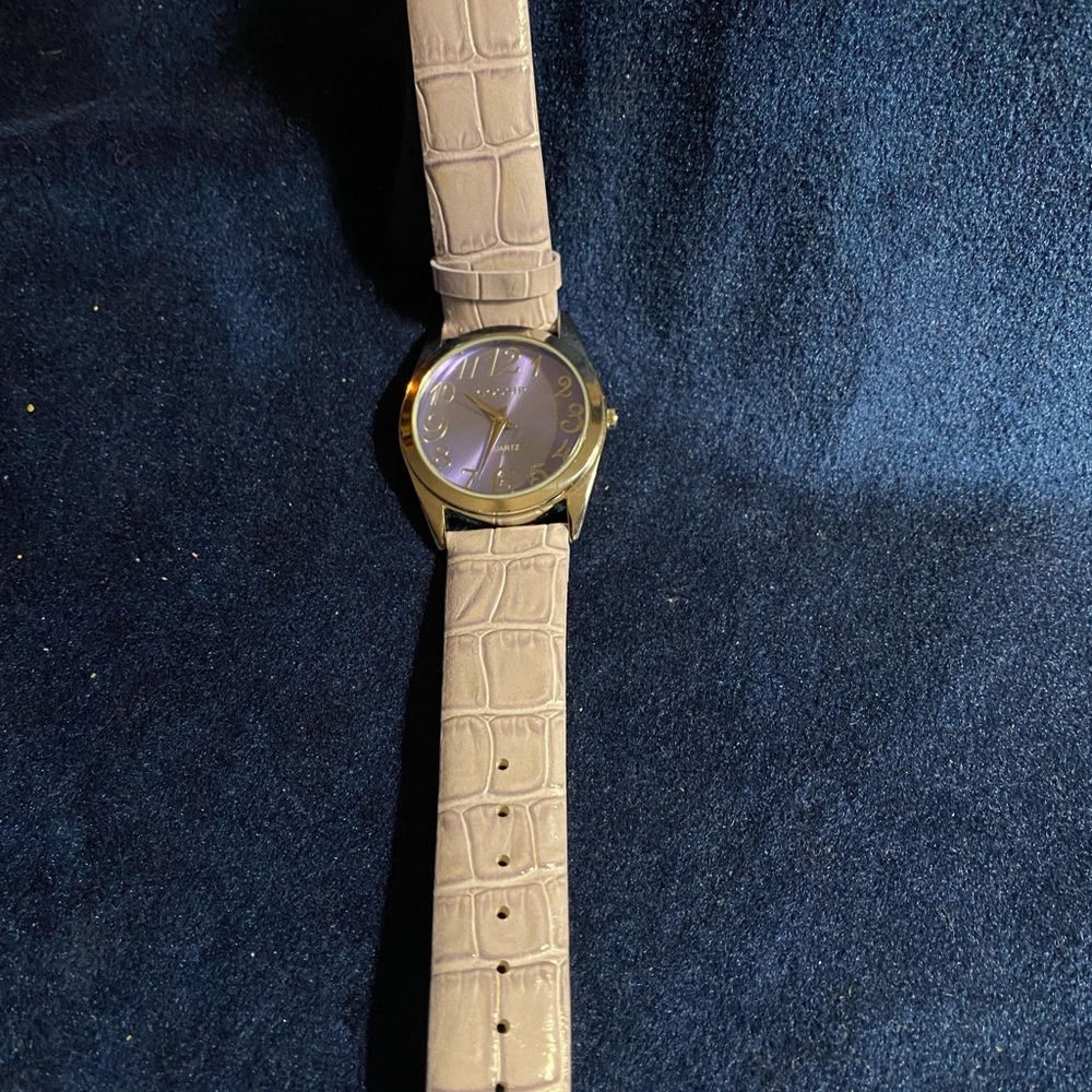 Women’s - Gossip Watch in Light Purple with silver hardware